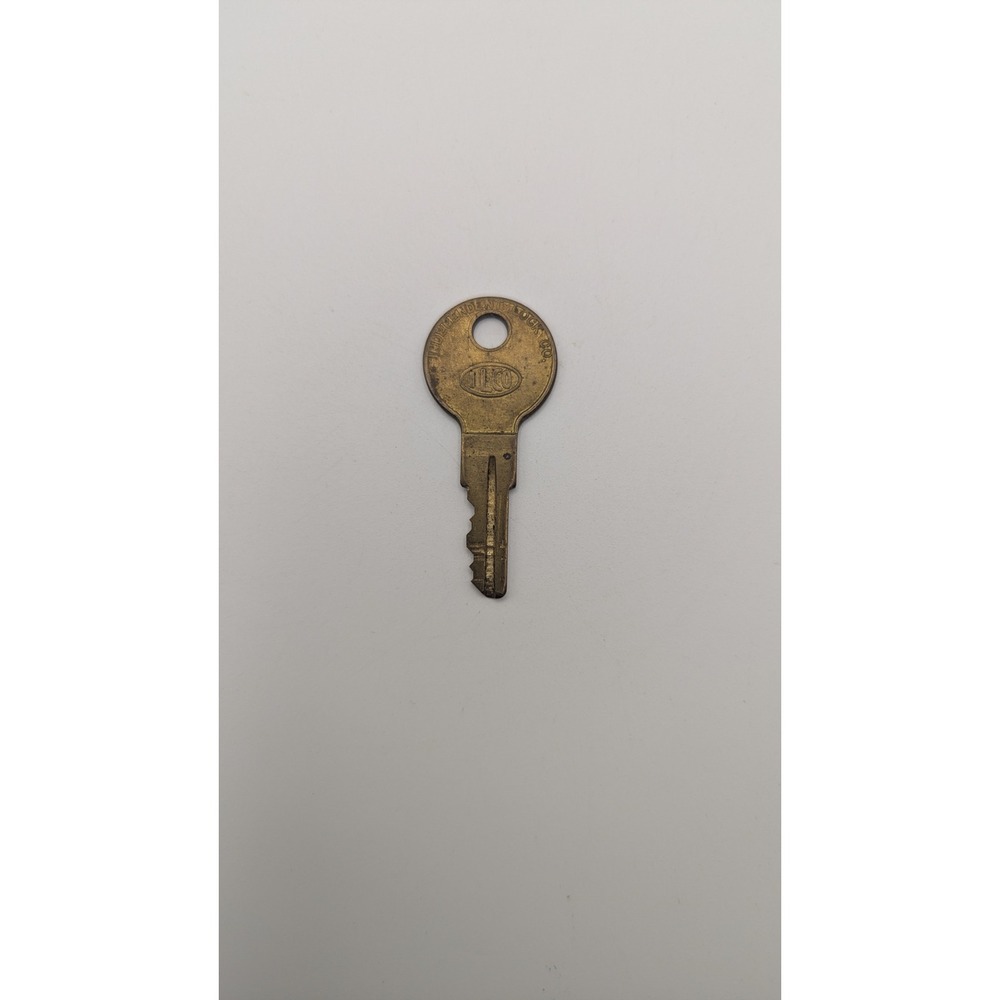 Vintage Ilco Independent Lock Co Brass‎ Key BS949 Fitchburg Mass USA Retro Craft